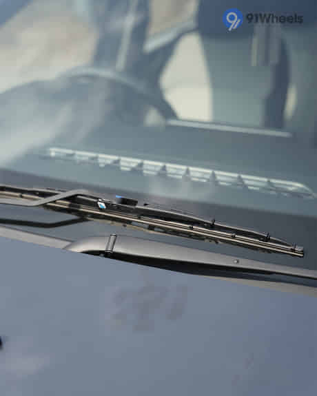 Triber Front Window Wiper