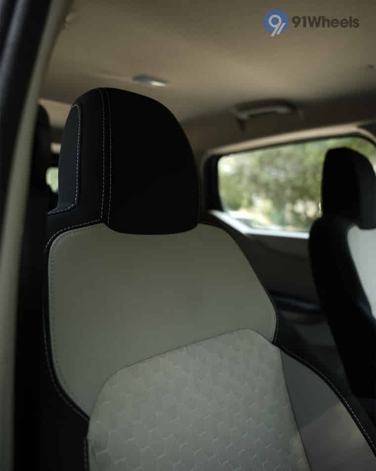 Seats & Cabin Comfort - 4