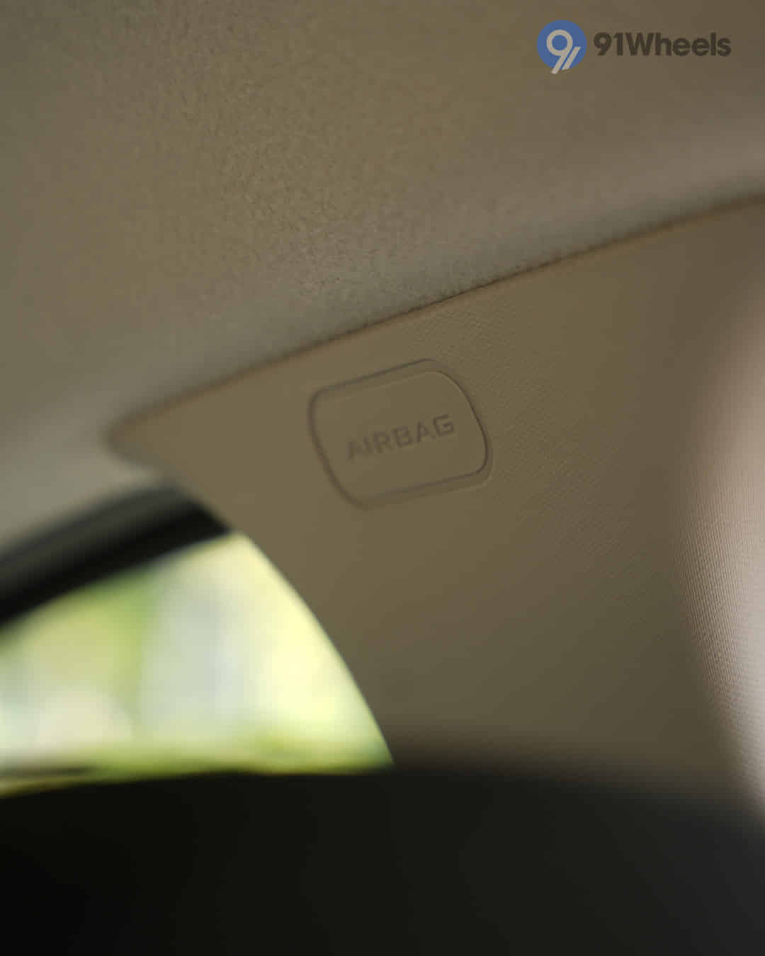 Right Side Curtain Airbag