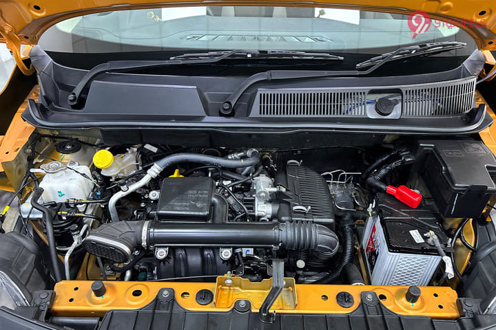 Renault Triber 2020-2025 Engine Shot