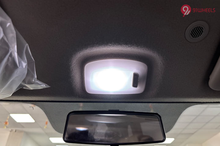 Renault Triber 2020-2025 Roof Mounted Controls/Sunroof & Cabin Light Controls