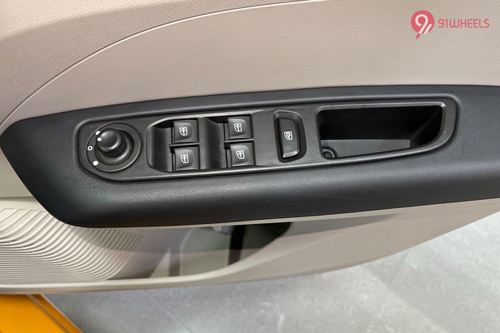 Renault Triber 2020-2025 Driver Side Door Switches