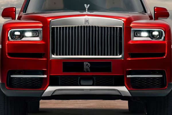 Rolls-Royce Cullinan Front Bumper