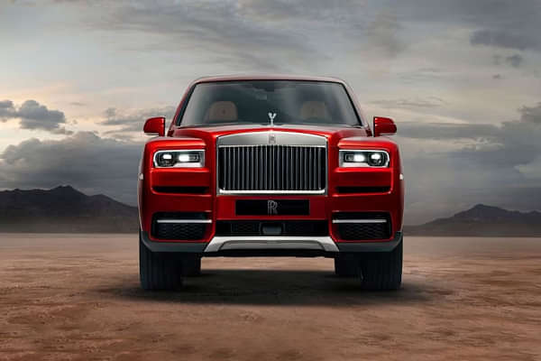 Rolls-Royce Cullinan Front View