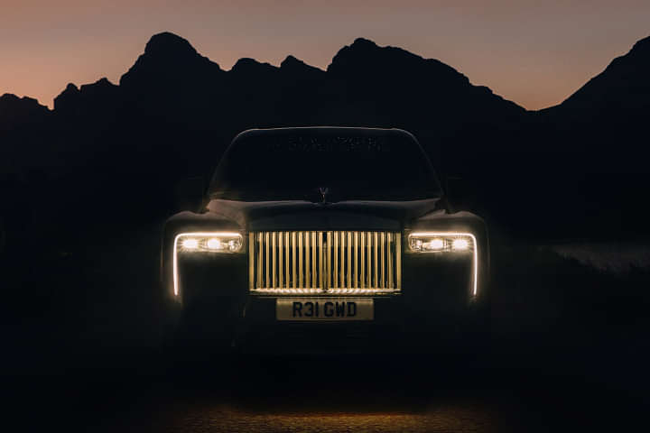 Rolls-Royce Cullinan Headlight