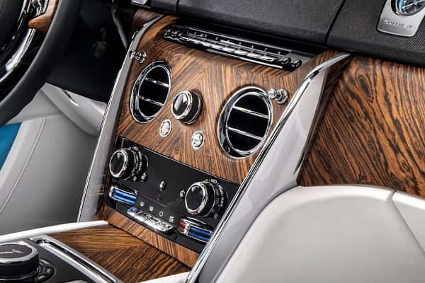 Rolls-Royce Cullinan Dashboard Switches