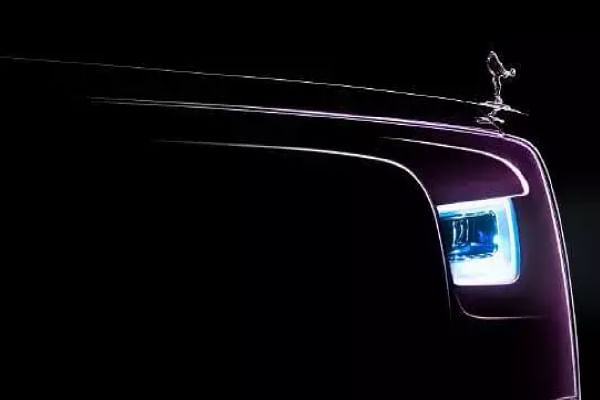Rolls-Royce Phantom Headlight