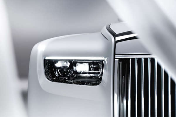 Rolls-Royce Phantom Headlight