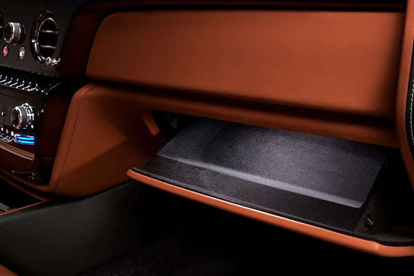 Rolls-Royce Phantom Glove Box