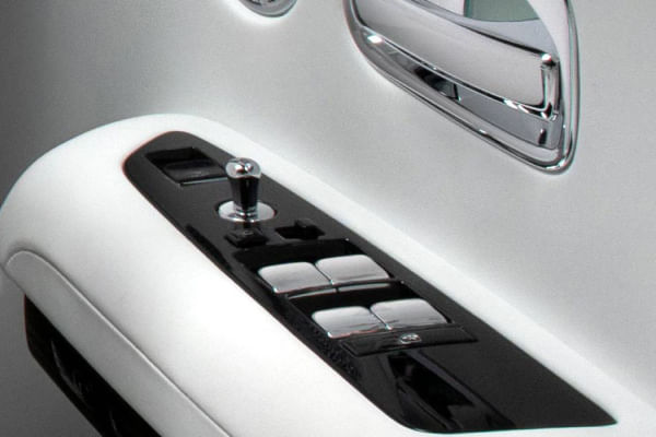 Rolls-Royce Ghost Series ii Driver Side Door Switches
