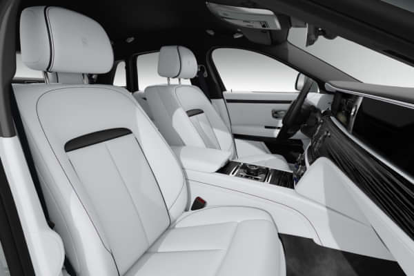 Rolls-Royce Ghost Series ii Front Row Seats