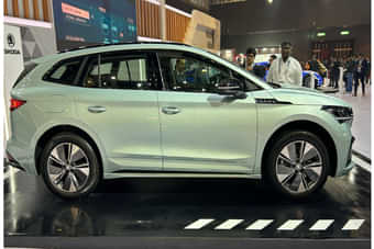 Skoda Enyaq iV Side Profile Skoda Enyaq iV Side Profile