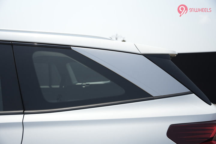 Skoda Kodiaq Rear Quarter Glass