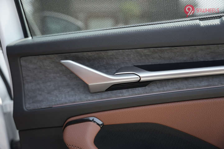 Skoda Kodiaq Driver Side Door Pad Handle