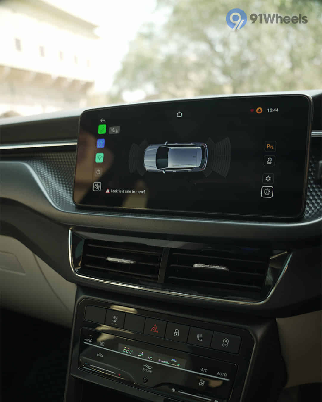 Infotainment Display Infotainment Display