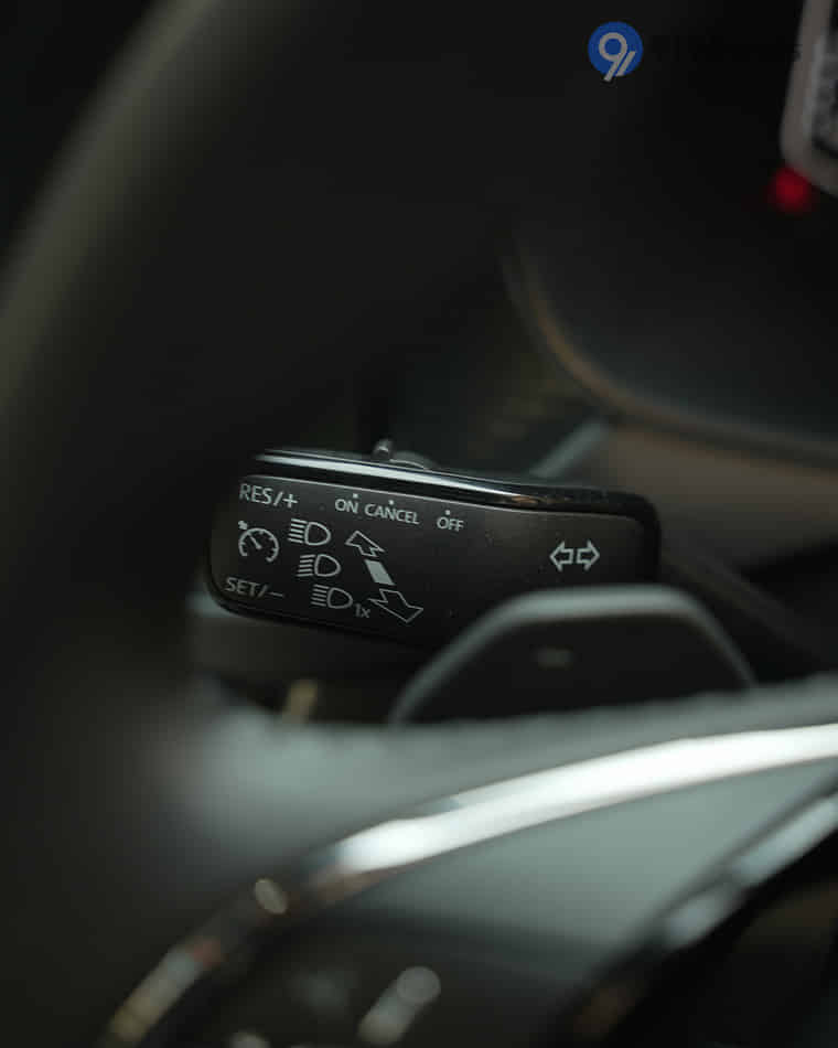 Driver Controls - 5 Driver Controls - 5