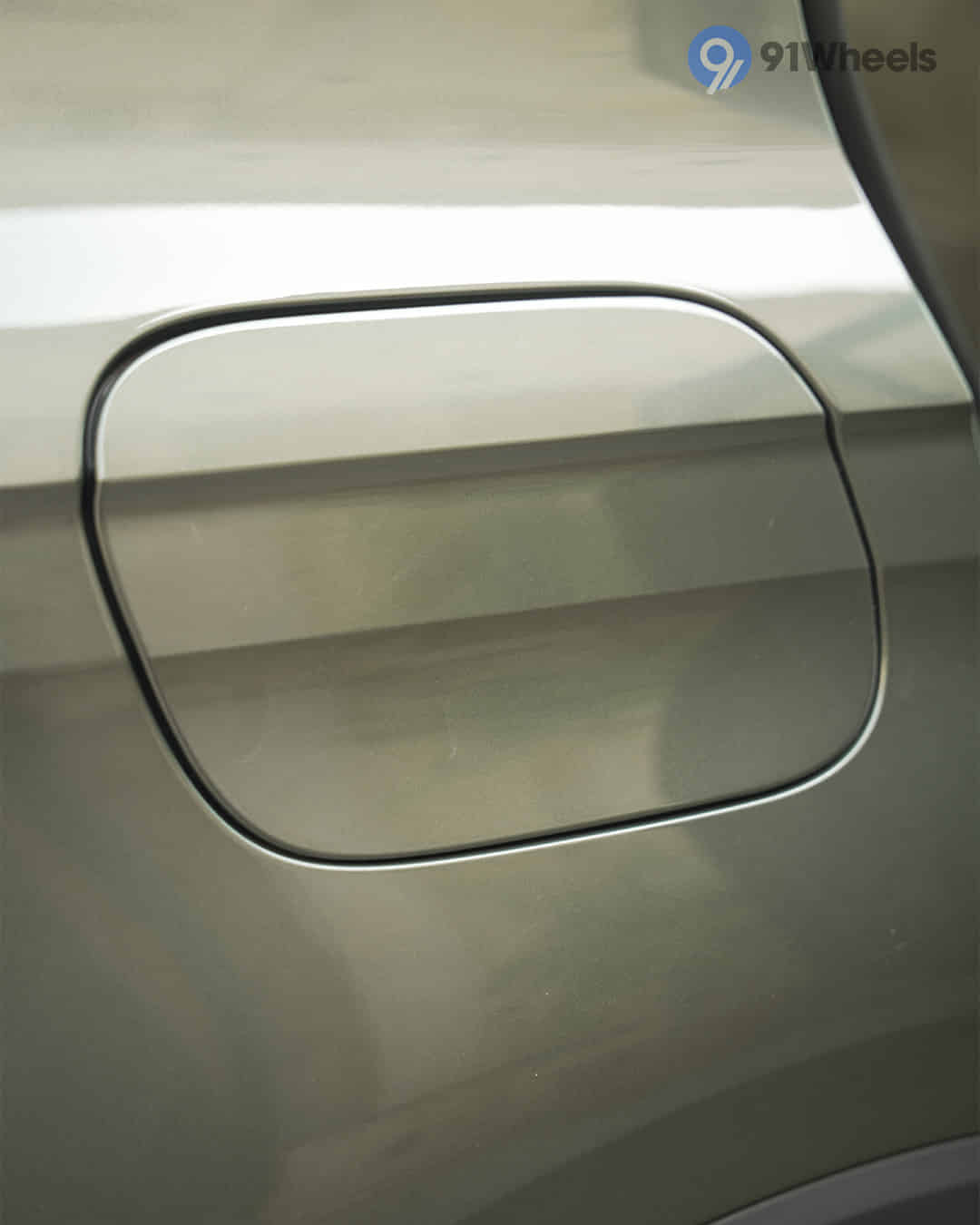 Closed Fuel Lid Closed Fuel Lid