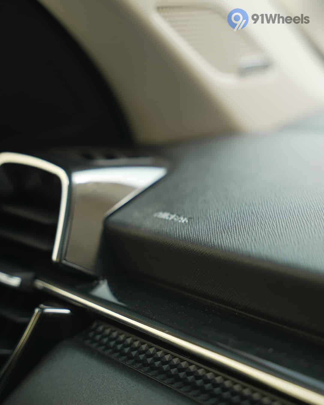 Front Passenger Airbag Front Passenger Airbag