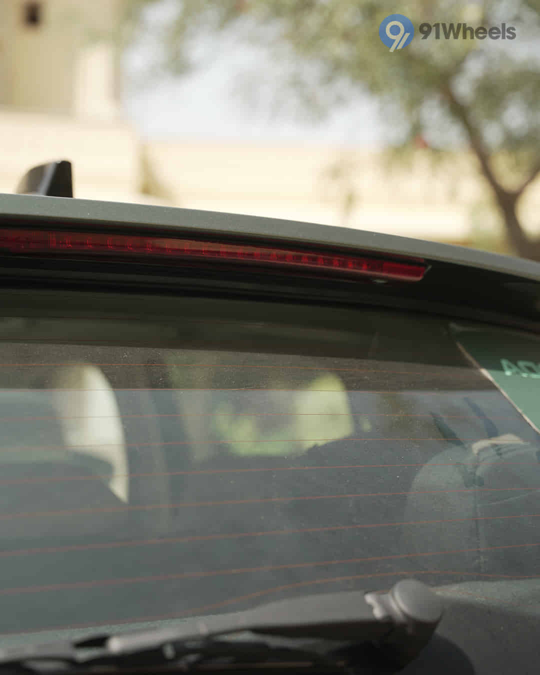 Rear High Mounted Stop Lamp Rear High Mounted Stop Lamp