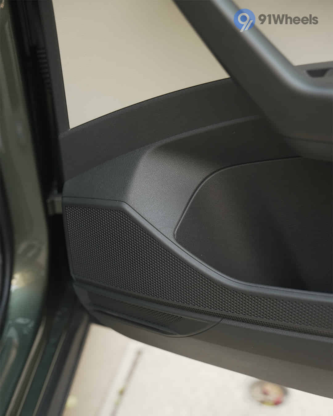 Rear Door Pocket Rear Door Pocket