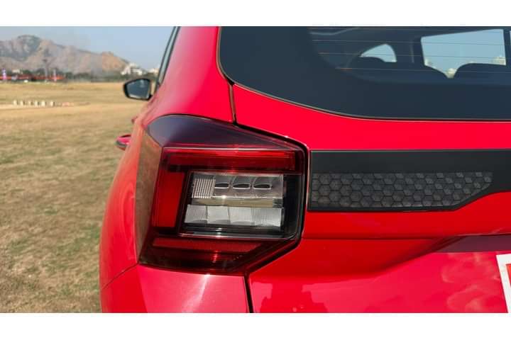 Skoda Kylaq Tail Light/Tail Lamp