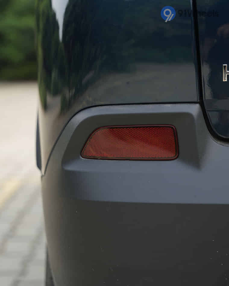 Headlights & Tail-lights - 8