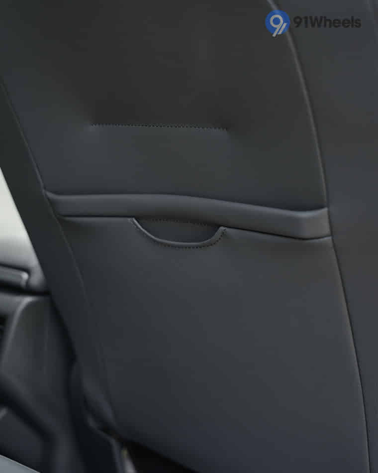 Seats & Cabin Comfort - 8