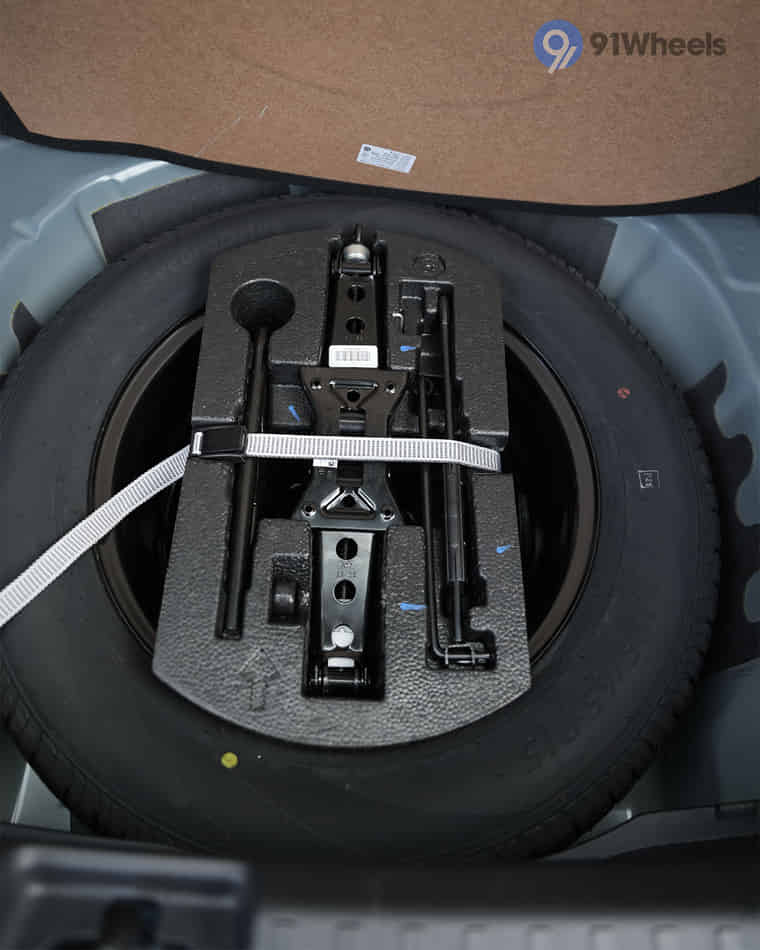 Bootspace & Utility - 6