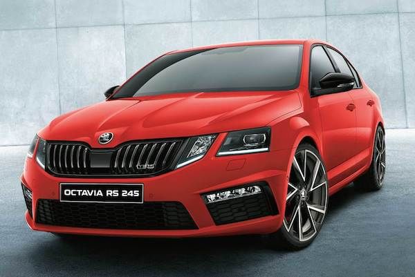 Skoda Octavia 2017-2020 Front Profile