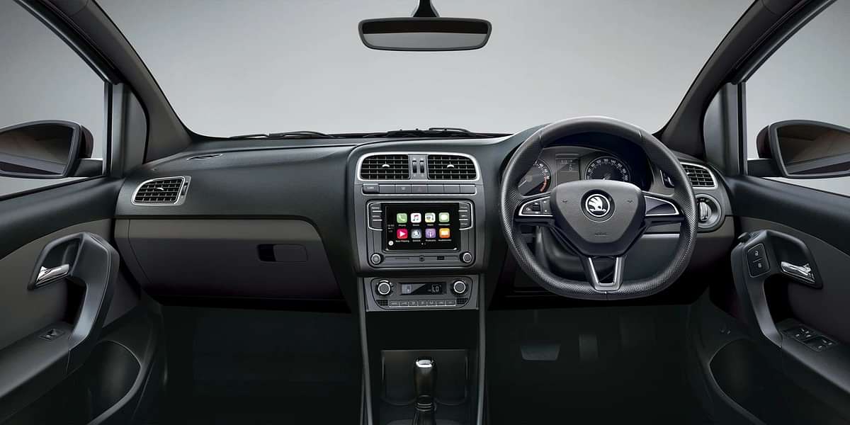 Skoda Rapid 2021-2022 Steering Controls