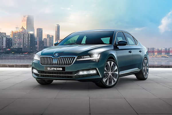 Skoda Superb 2020-2021 Fog Lamps