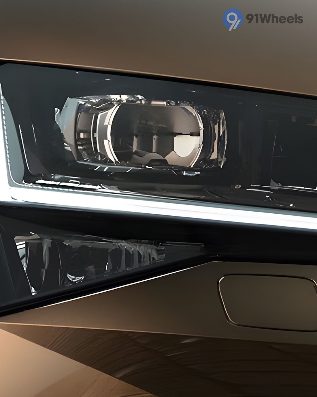 Superb 2022-2024 Headlight