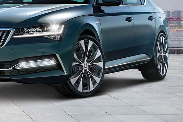 Skoda Superb 2020-2021 Wheels