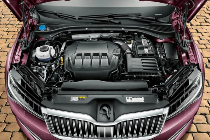 Skoda Superb 2022-2024 Engine Shot