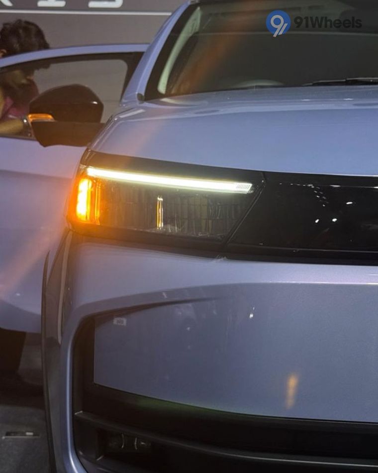 Headlights & Tail-lights - 2