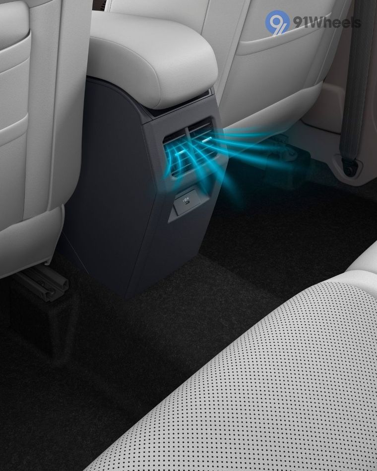 Seats & Cabin Comfort - 3