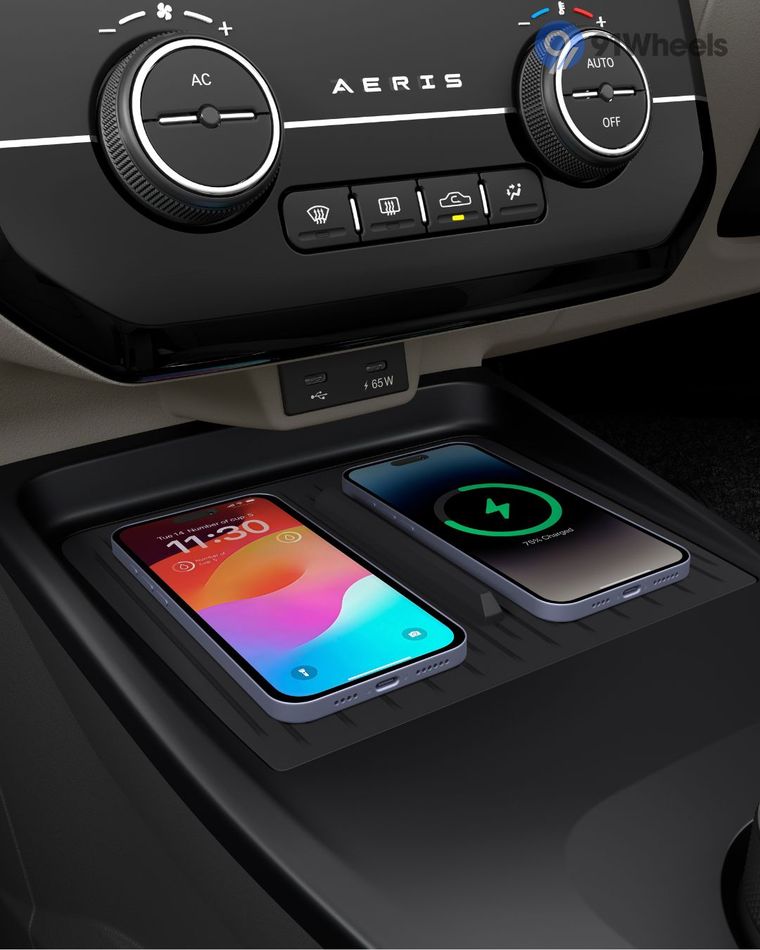 Infotainment & Charging - 2