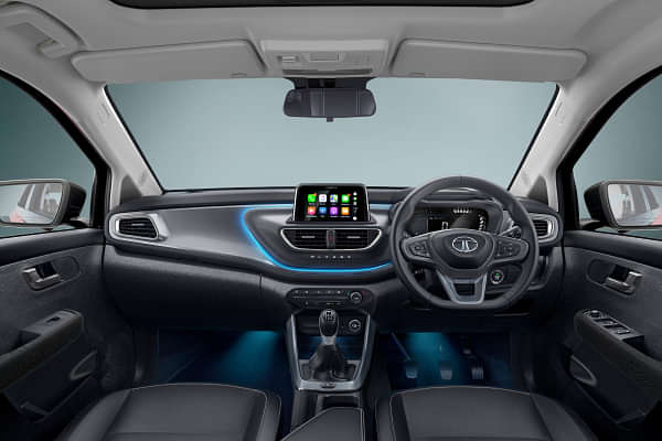 Tata Altroz CNG 2020-2025 Dashboard