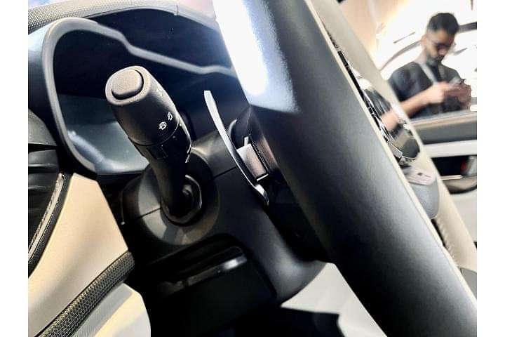 Tata Altroz Left Paddle Shifter