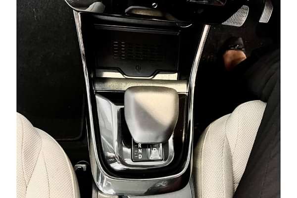 Tata Altroz Gear Shifter/Gear Shifter Stalk