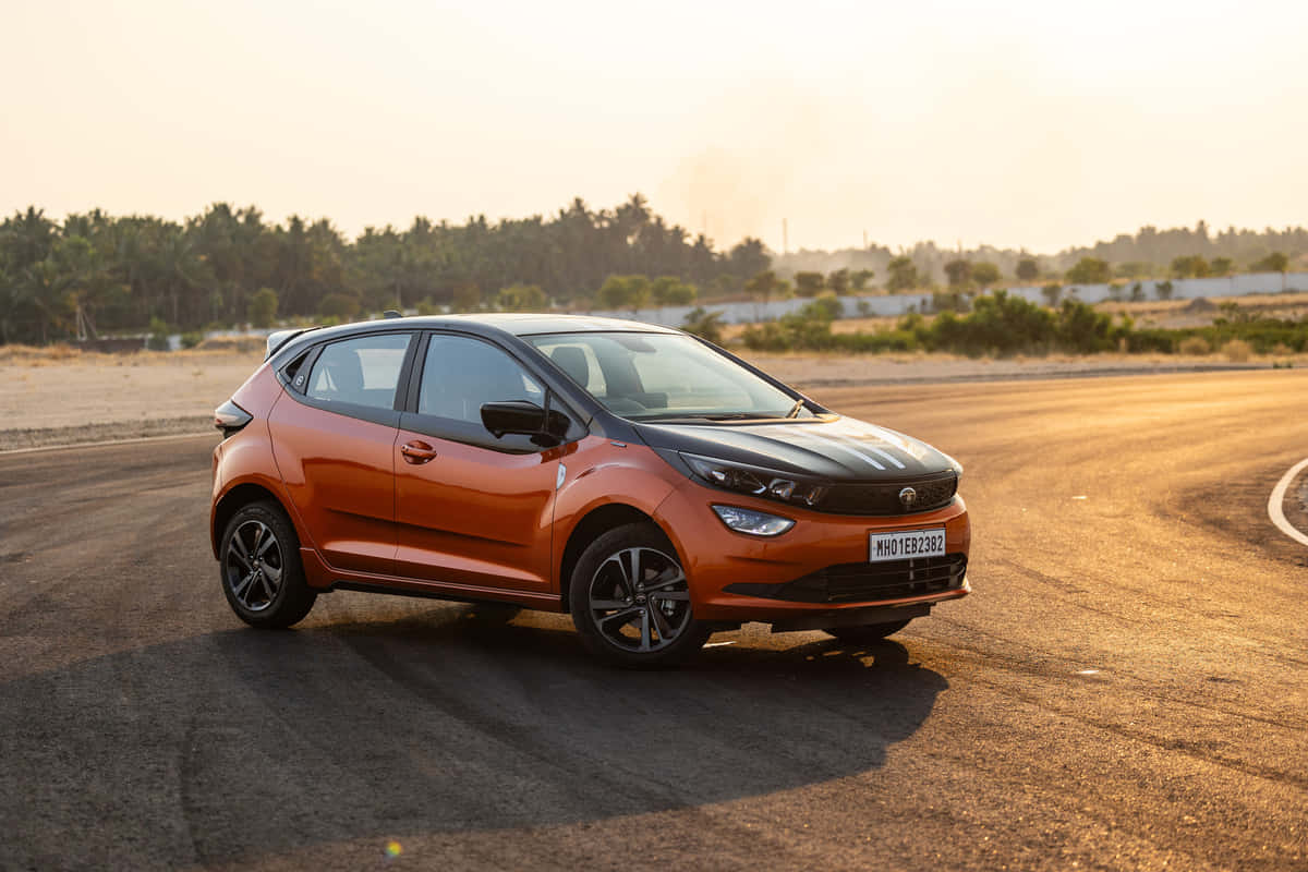 Tata Altroz Racer Price 2025 | Car Images, Reviews, Mileage