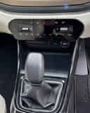 Centre Console / Centre Console Storage