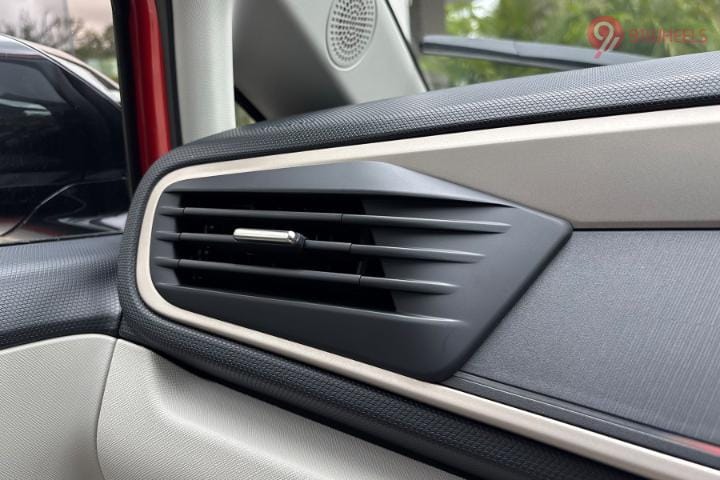 Tata Altroz Front Passenger Air Vent