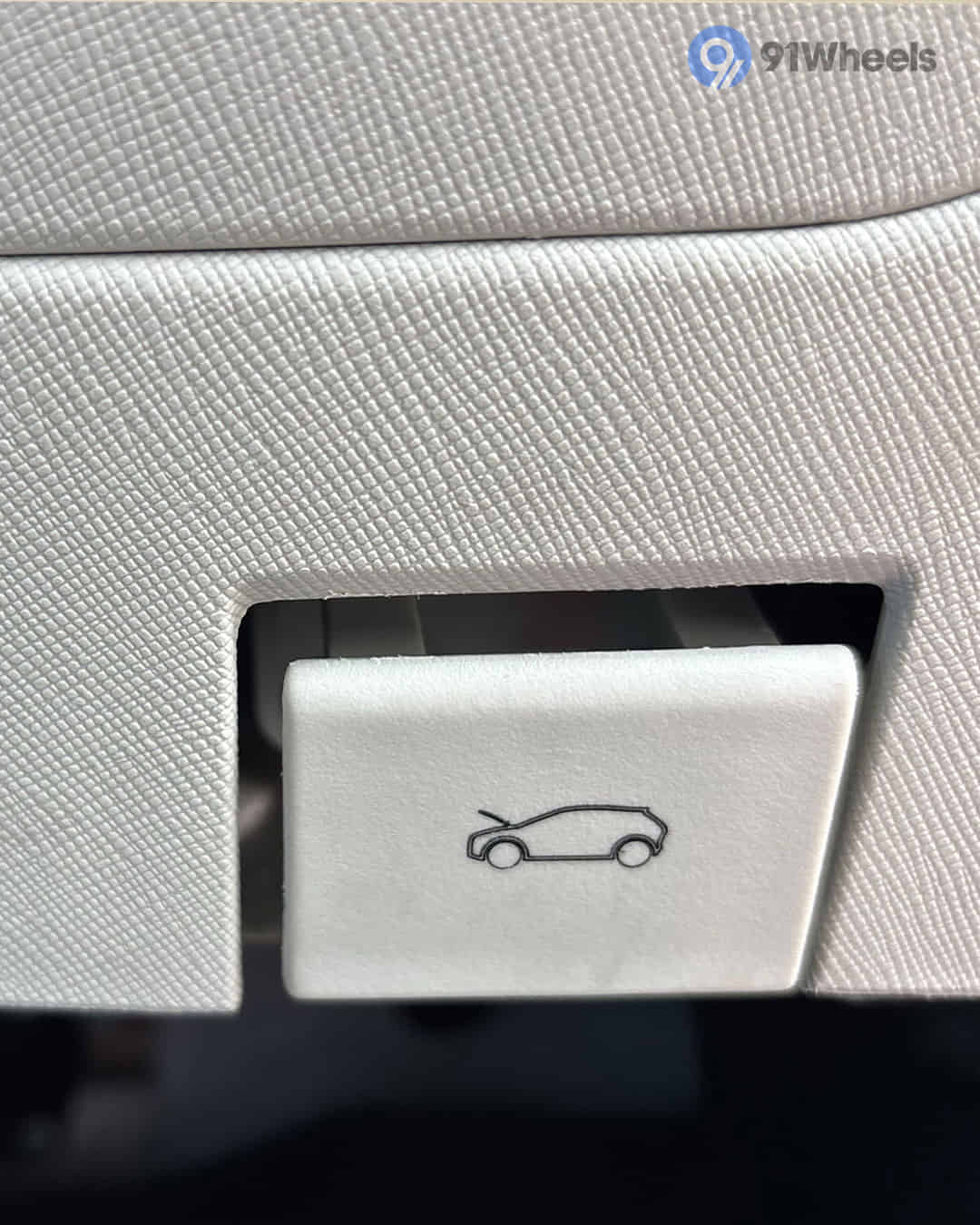 Bonnet / Hood Release