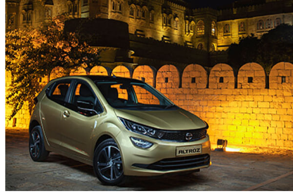 Tata Altroz 2020-2025 Right Front Three Quarter