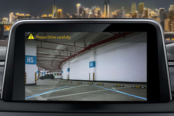 Tata Altroz 2020-2025 Infotainment System