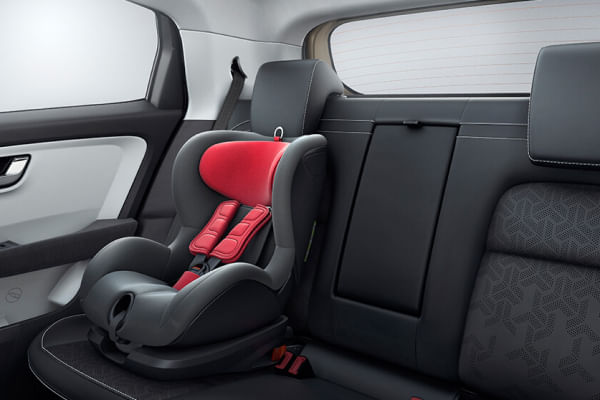Tata Altroz 2020-2025 child mount seat