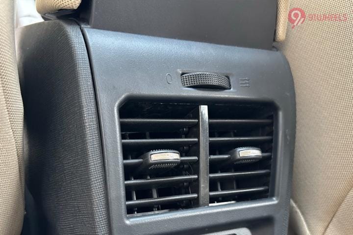 Tata Altroz Rear Row Air Vent