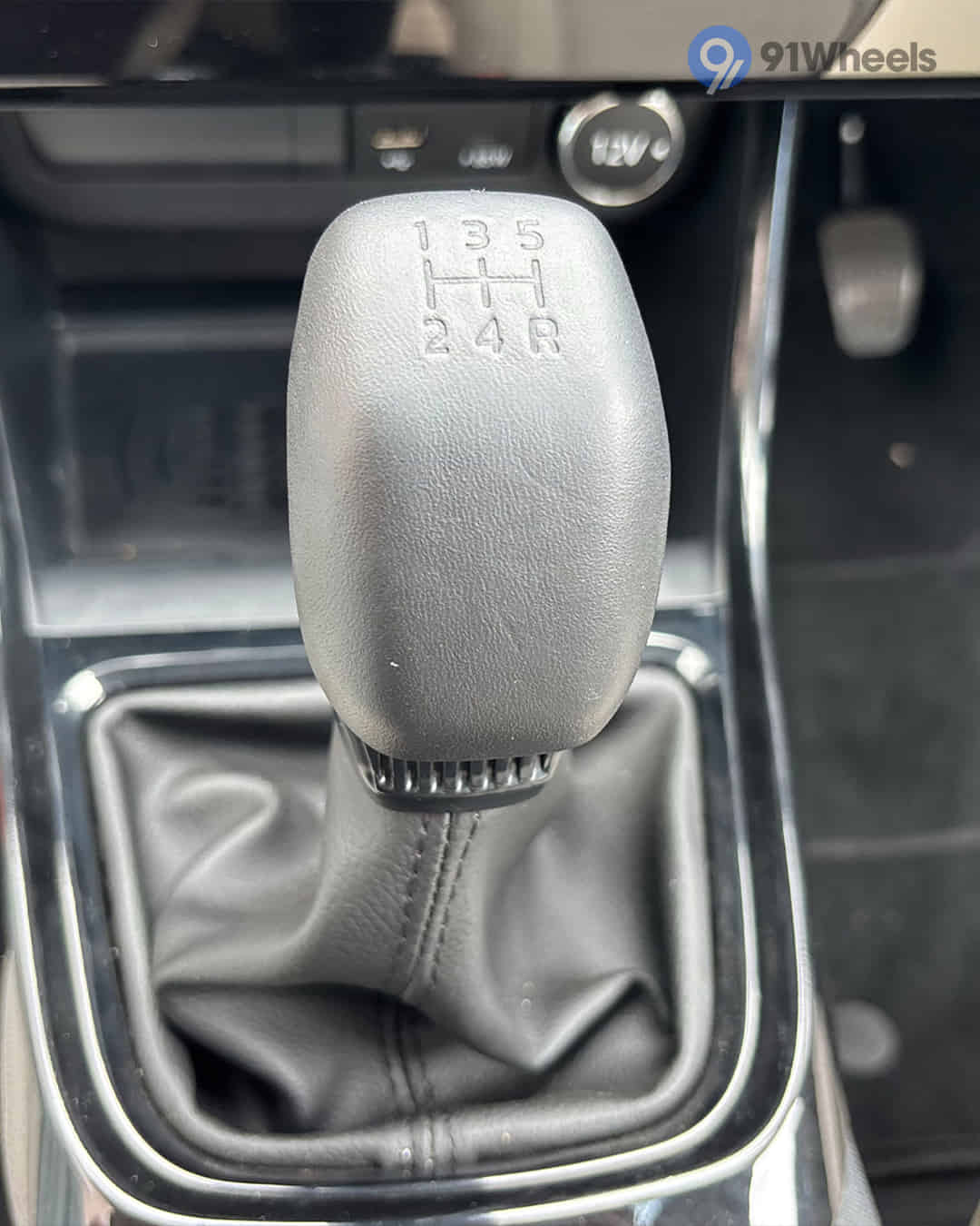 Gear Shifter / Gear Shifter Stalk