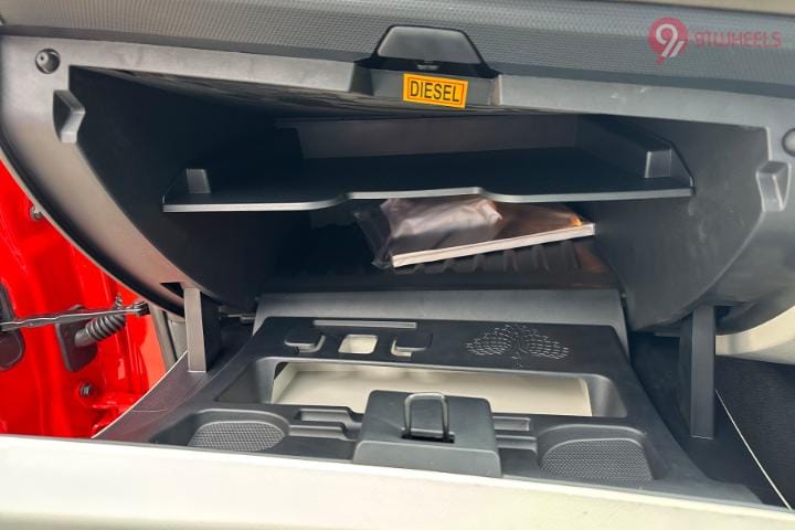 Tata Altroz Glove Box